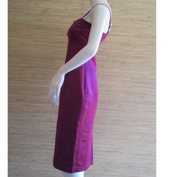Blumarine Sleeveless Hand Embroidered Raspberry Dress - Picture 4 of 6